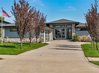 1125 SE Grant Woods Ct, Waukee, IA 50263