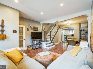 819 Cross St, Philadelphia, PA 19147