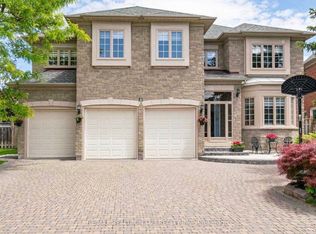 11 Delevan Ct, Richmond Hill, ON L4B 3W8