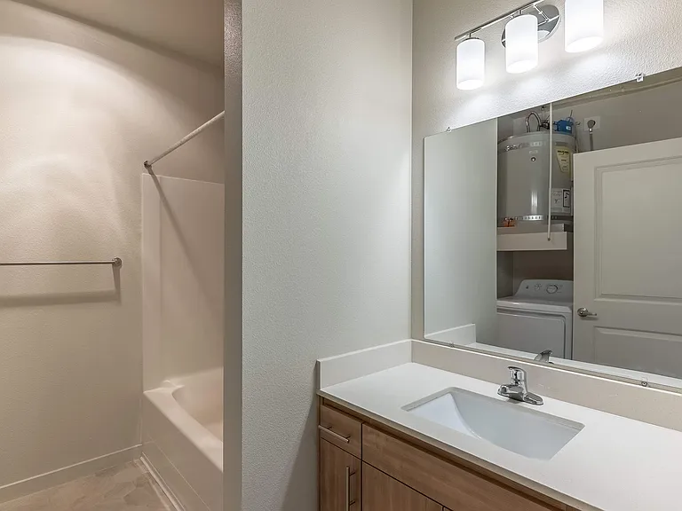 Sandyplace Apartment Homes — Photo 22