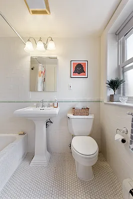 Rented by Corcoran | media 21