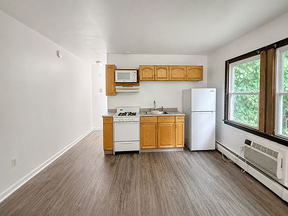 5th image of 151-171 Oneco Ave #171-12