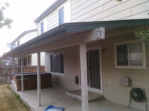 Amazing covered Porch