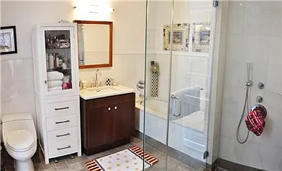 Sold by (Legacy) Elegran