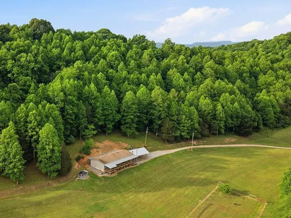 13978 Coal Yard Rd, Abingdon, VA 24210