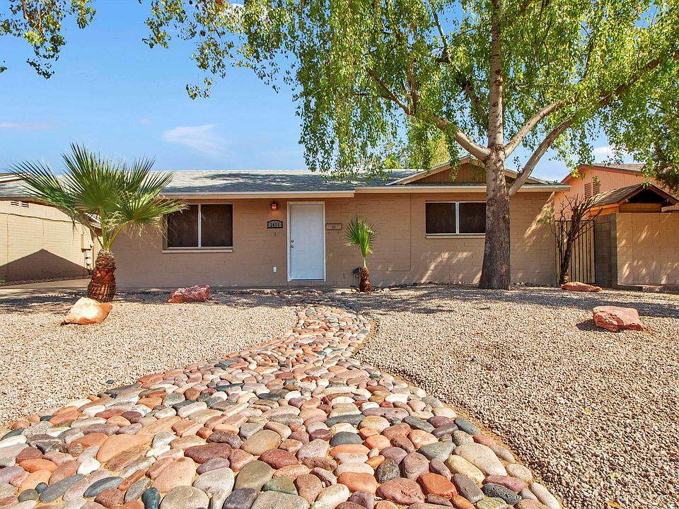 1st image of 3411 S Cutler Dr