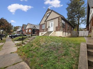 1818 Lawn Ave, Cincinnati, OH 45237