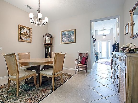 4th image of 8278 Bridgeport Bay Cir