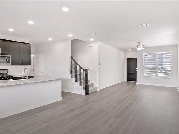 3rd image of 2500 Forest Creek Dr #701