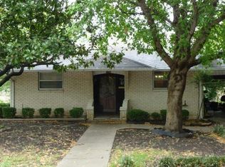1206 N Graves St, McKinney, TX 75069