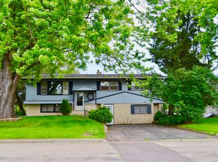 712 Karow St, Deforest, WI 53532