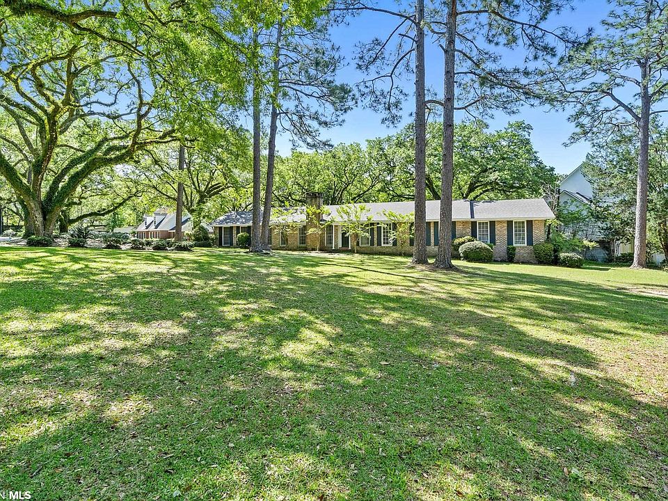 1 Kingsway, Mobile, AL 36608 Zillow