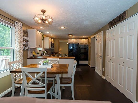 5th image of 8086 Quailwood Ct