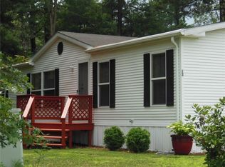 13 Kelly Ln, Coventry, RI 02816