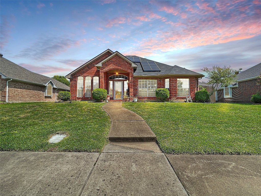 2230 Fallen Wood Dr, Mesquite, TX 75181 MLS 20391855 Zillow