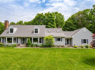 116 Congress Dr, Amston, CT 06231