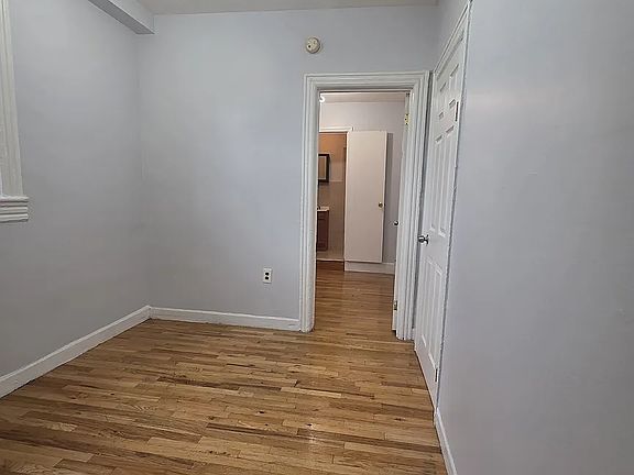 5th image of 150 21st St #2-R