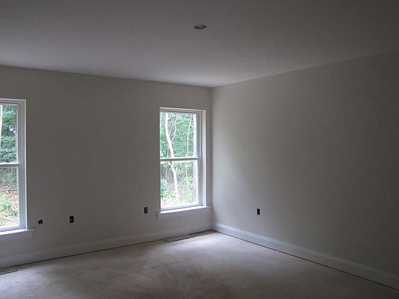 2nd image of 114 Camelot Ln Lot 77