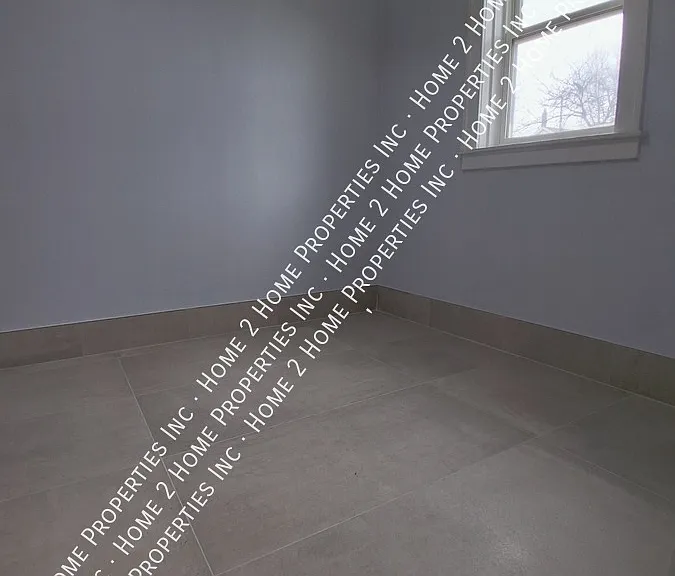 561 Parent Ave #10 — Photo 6