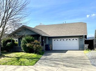 485 Marion Ln, Grants Pass, OR 97527