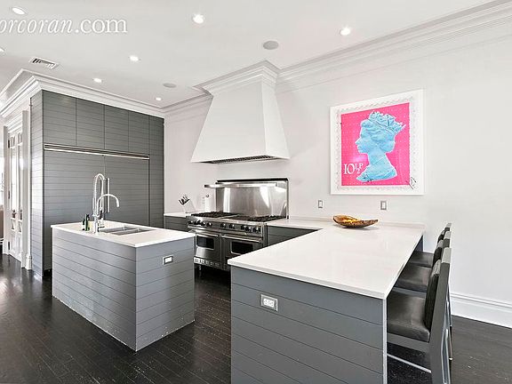 3rd image of 229 Degraw St #1