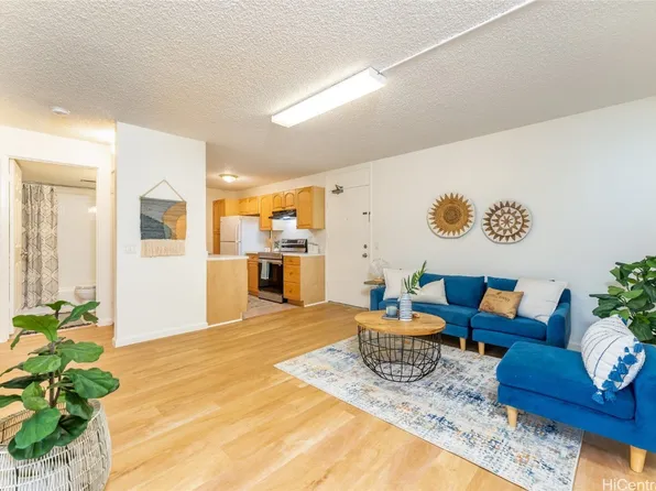 1260 Richard Ln APT B318, Honolulu, HI 96819