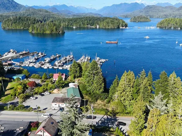 570 Campbell St, Tofino, BC V0R 2Z0