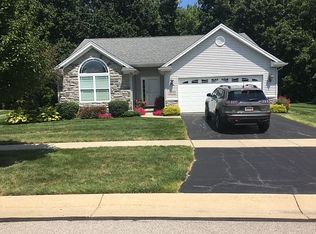 2089 Fountain Cir, Lambertville, MI 48144