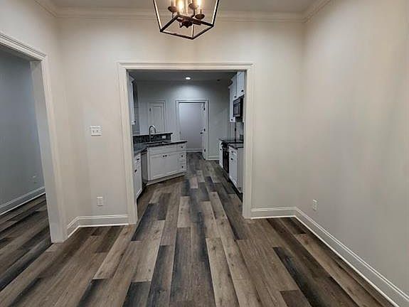 4th image of 70293 5th St