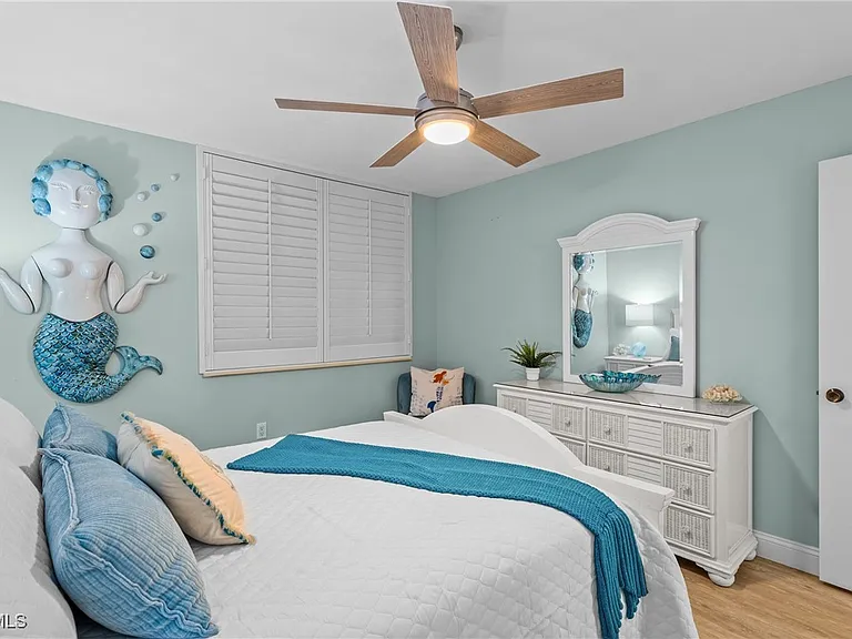 9415 Gulf Shore Dr #501 — Photo 23