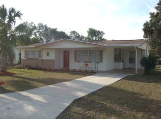 14 S Davis St, Beverly Hills, FL 34465