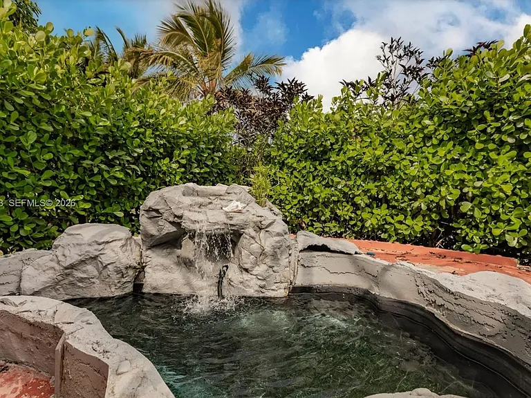 6298 Harbour Chase Dr — Photo 8