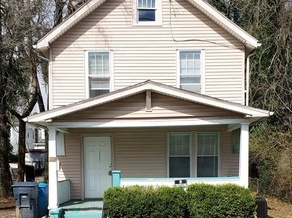 541 McDowell Ave NW, Roanoke, VA 24016