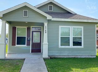 1748 8th St, Port Arthur, TX 77640