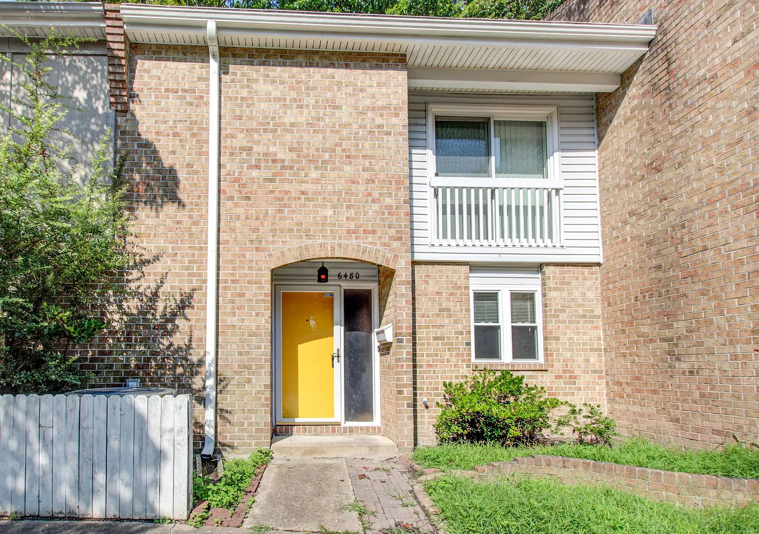 Townhome in College Park Area of Virginia Beach — Photo 3
