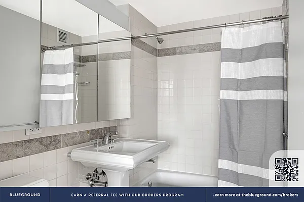 Rented by The Blueground | media 33