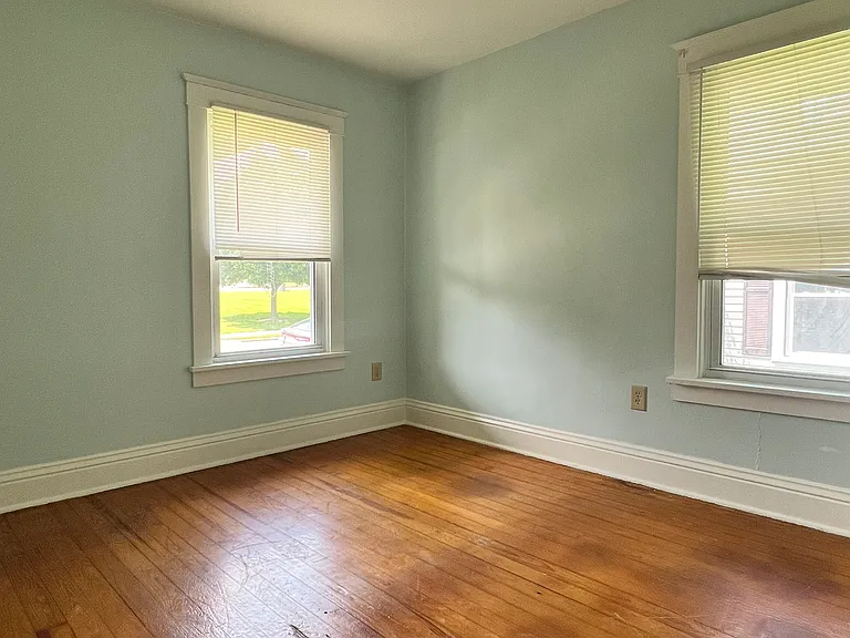 150 S Fostoria Ave — Photo 10