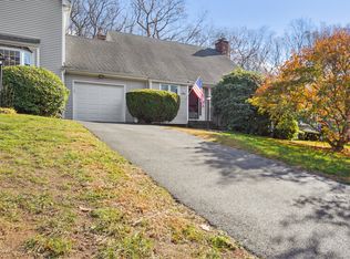 141 Running Brk #141, Shelton, CT 06484