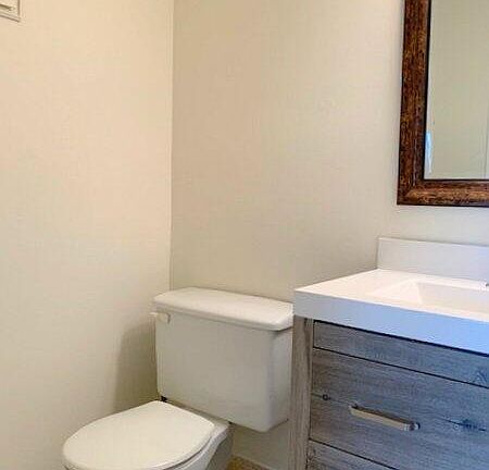 5th image of 545 Fanshaw Way #M