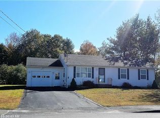 71 Glen St, Augusta, ME 04330