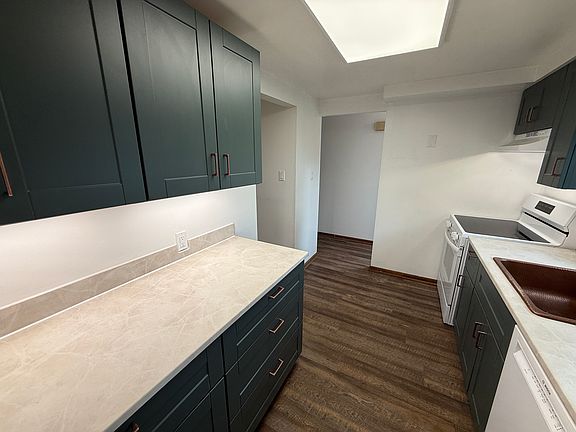3rd image of 108 Roberts Dr