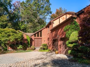 22 Elm St, Canton, MA 02021