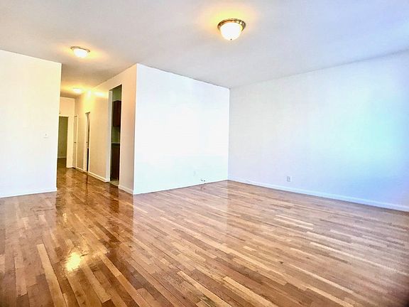 3rd image of 1829 7th Ave APT 2C
