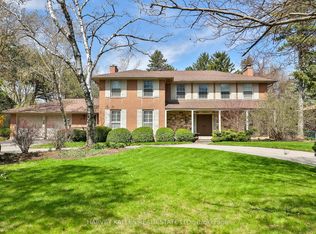 38 Fifeshire Rd, Toronto, ON M2L 2G6