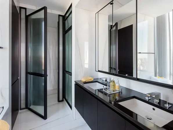 157 West 57th Street image 9 of 24