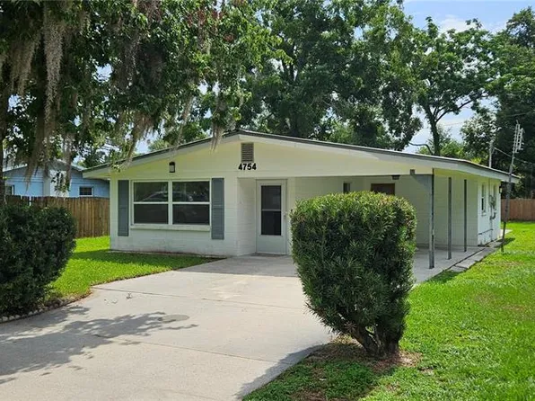 4754 17th St, Zephyrhills, FL 33542