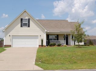 65 Stonewall Ct, Spring Lake, NC 28390
