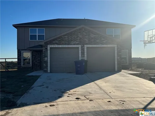 1919 Castroville Trl, Copperas Cove, TX 76522