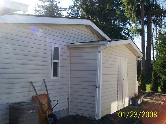 5th image of 3700 14th Ave SE Unit 38