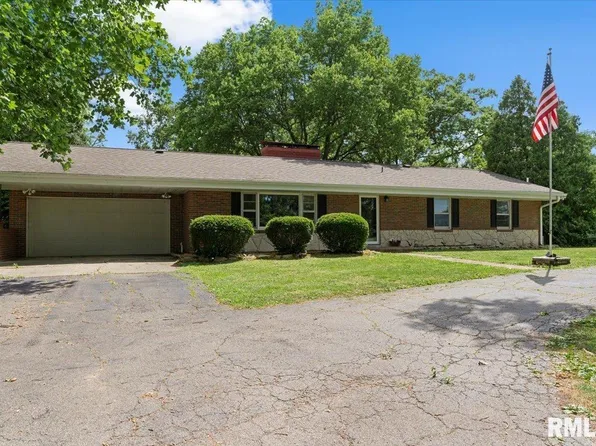 9632 Mechanicsburg Rd, Dawson, IL 62520